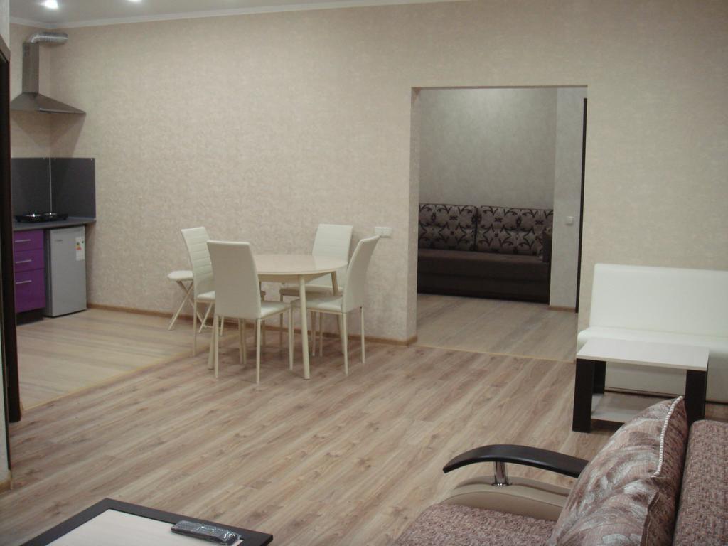 APARTMENT ON ODOEVSKOGO 87 ЛАЗАРЕВСКОЕ (Россия) - Квартиры посуточно - от  9538 RUB | NOCHI